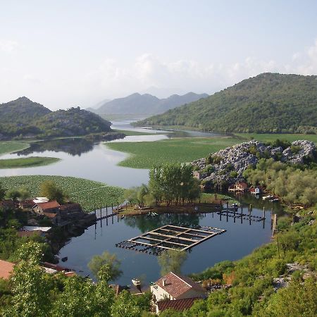 Skadar Lake - Karuc Apartments Luaran gambar