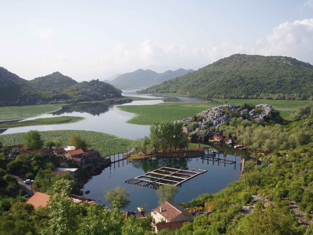 Skadar Lake - Karuc Apartments Luaran gambar